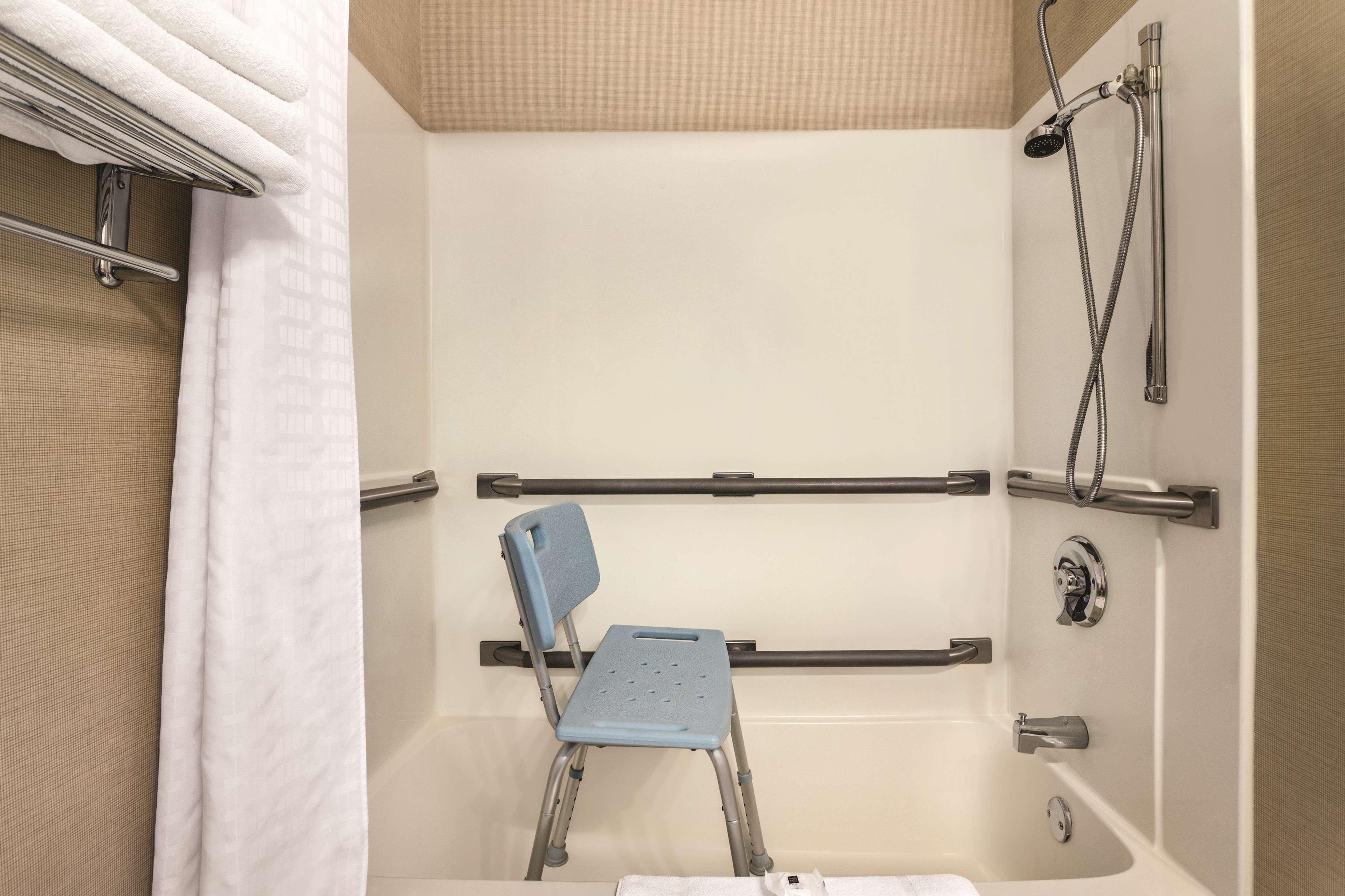Country Inn & Suites By Radisson, Dakota Dunes, Sd Экстерьер фото