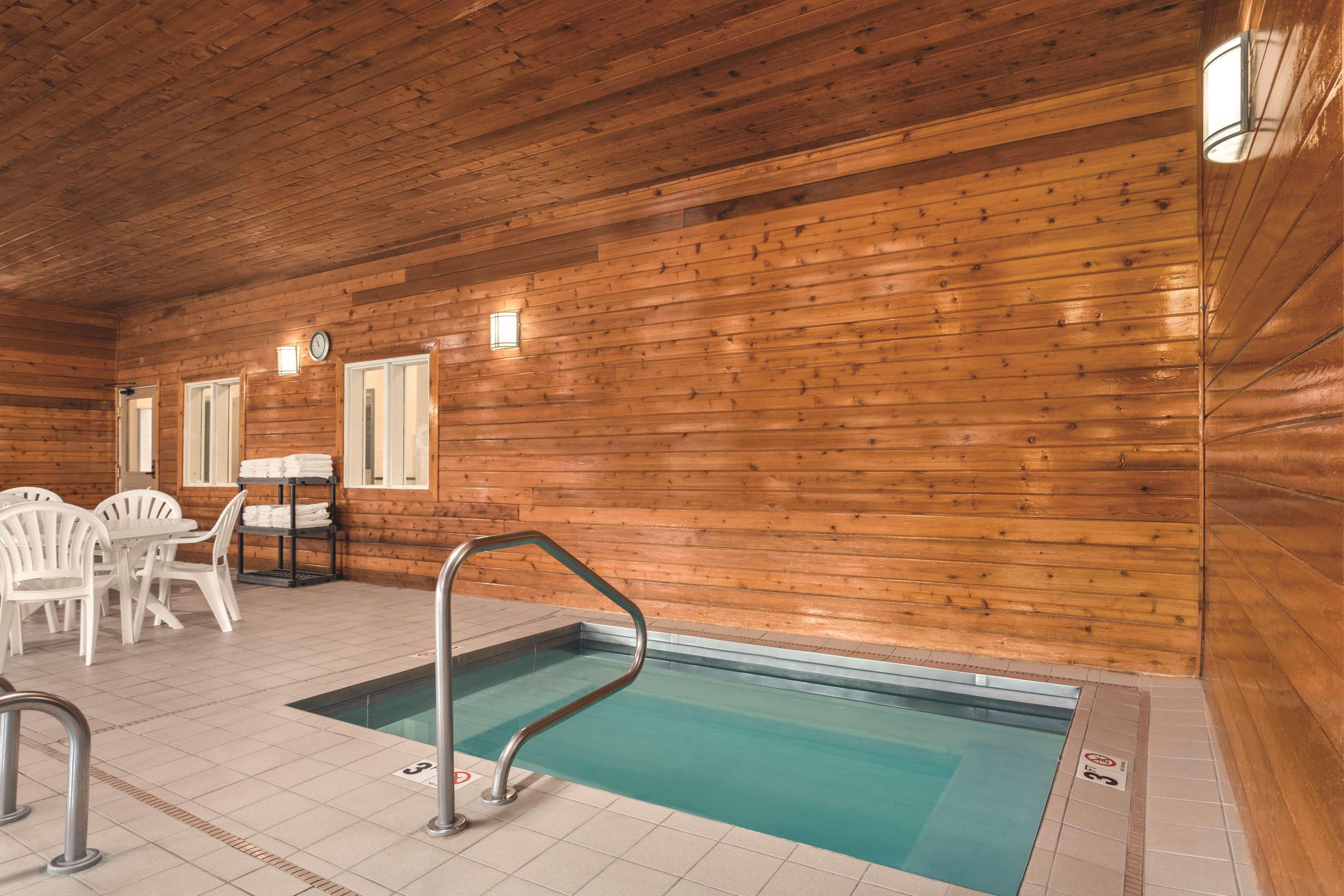 Country Inn & Suites By Radisson, Dakota Dunes, Sd Экстерьер фото
